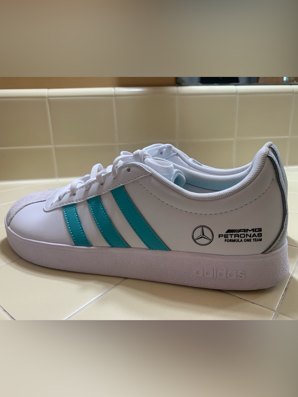 Adidas Mercedes AMG Petronas F1 Team Shoes Sneakers White Teal Men’s Sz 9.5 NEW